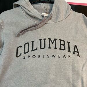 Columbia 2xl sweatshirt pre owned